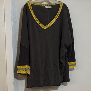 Natural Life  Gray  Tunic with Yellow Trim